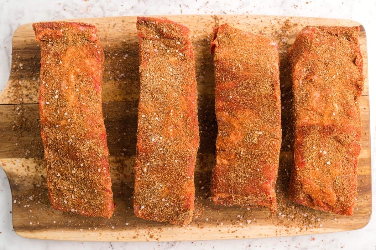 Ribs with rub on them