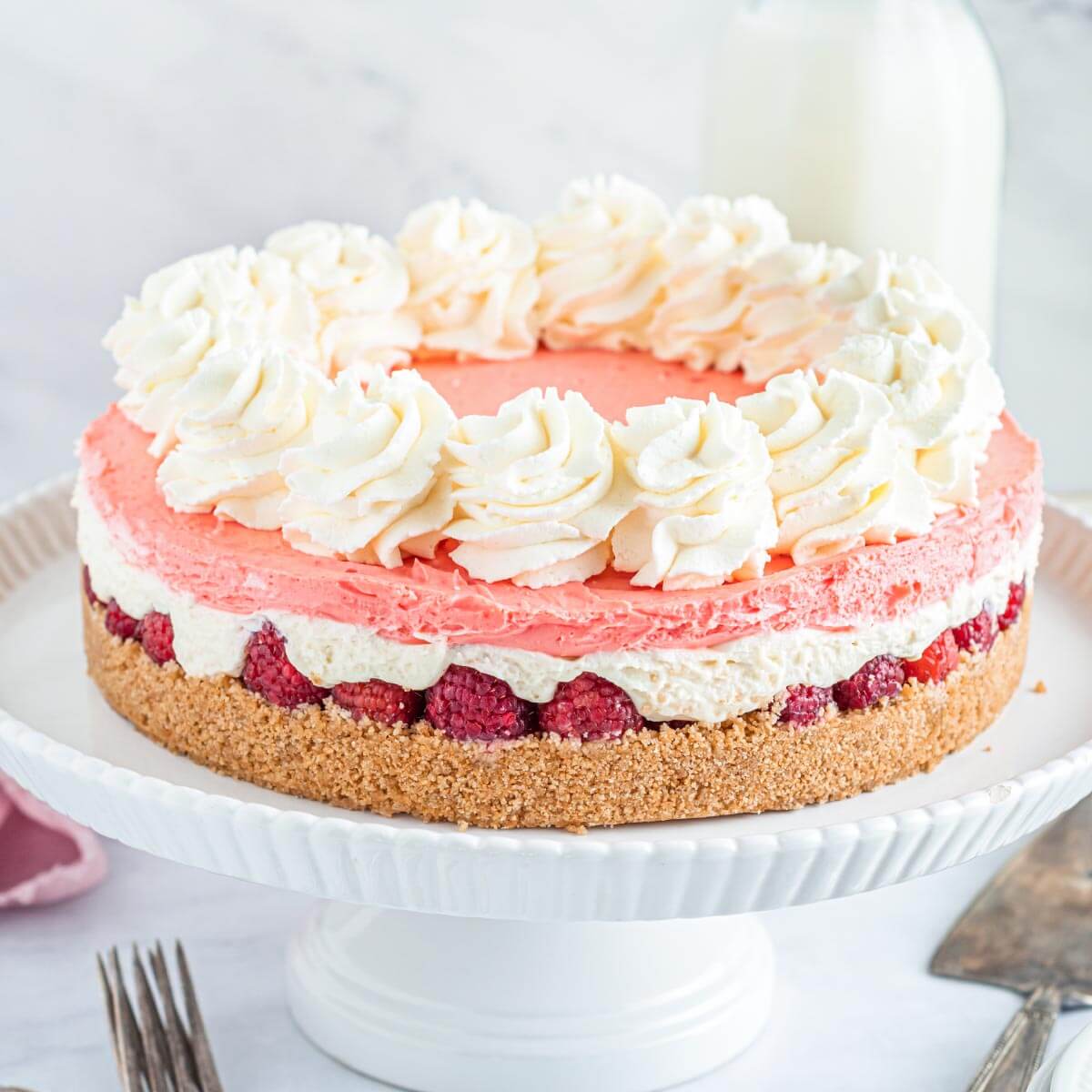 No-Bake Layered Raspberry Cheesecake
