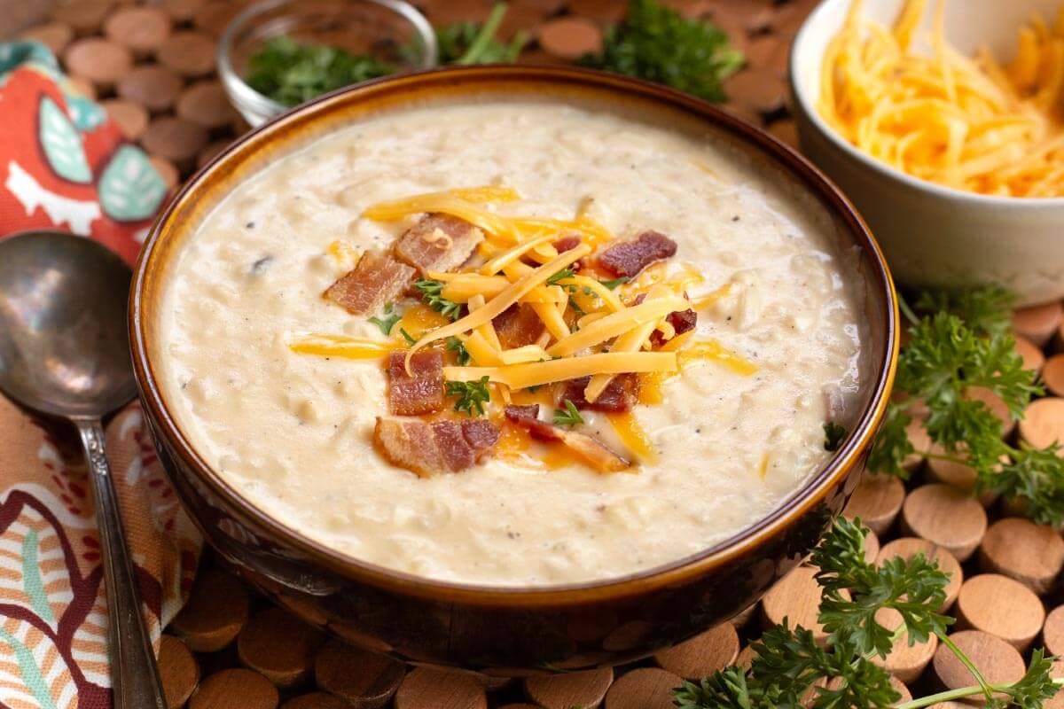 Crockpot Hash Brown Potato Soup